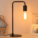 Moderne tafellamp zwart